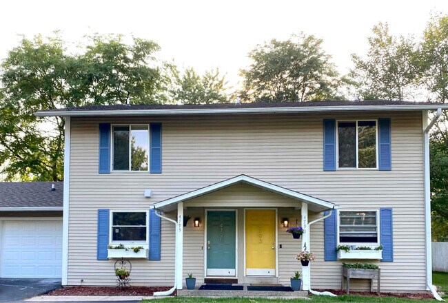 Foto del edificio - 4795 Norfolk Cir