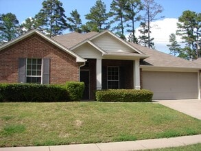 Building Photo - 625 Winding Brook Ln