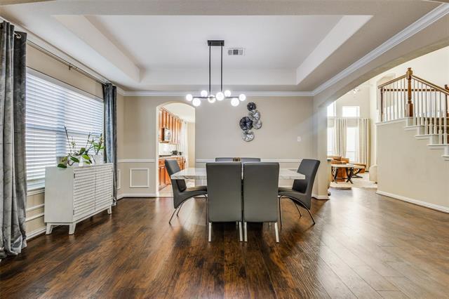 Foto del edificio - 8901 Brook Hollow Dr