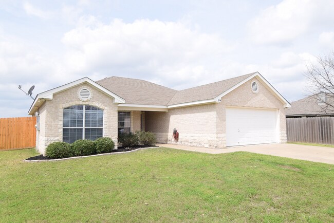 Building Photo - 104 Penrose Ln