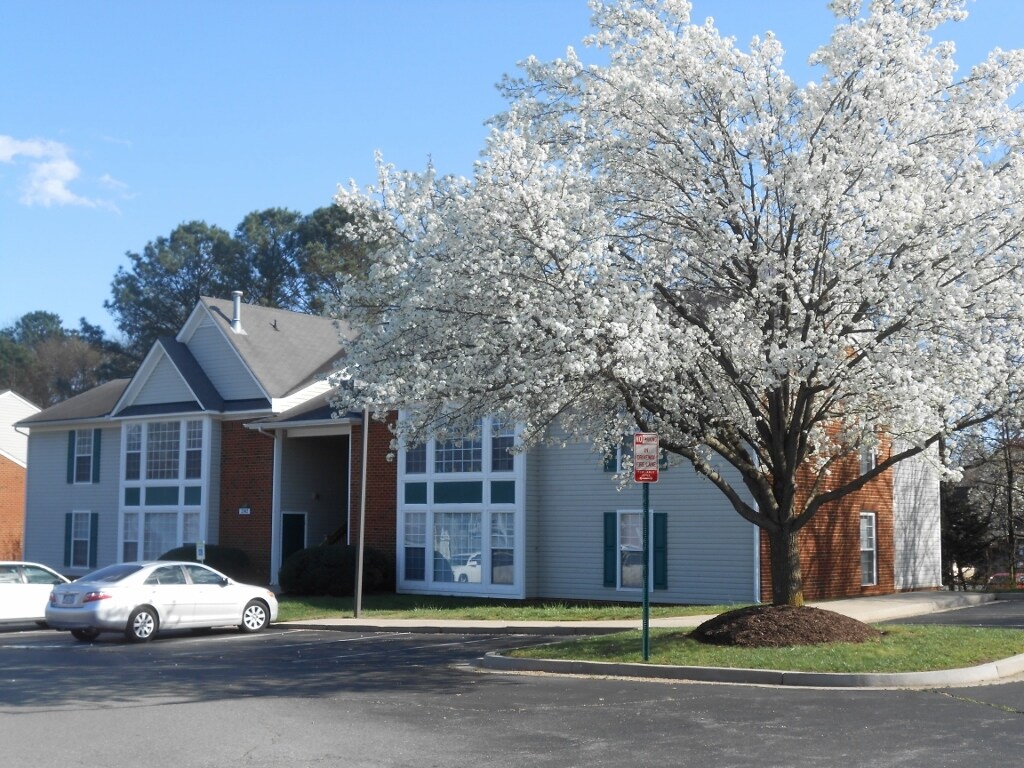 Building Photo - 2306 Grants Cir