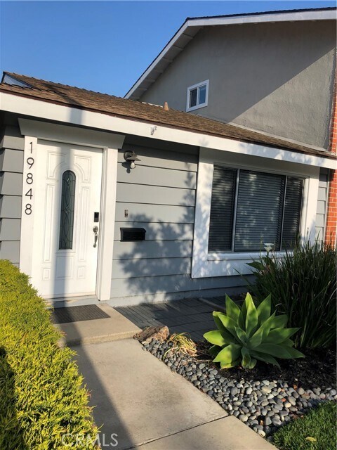 Foto principal - 19848 Piccadilly Ln