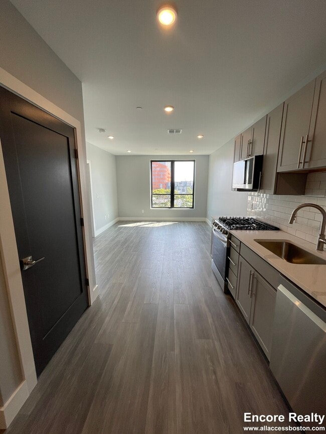 Foto del edificio - 365 Western Ave