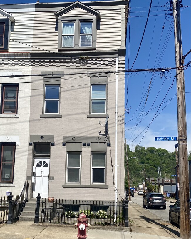 Building Photo - 4937 Hatfield St