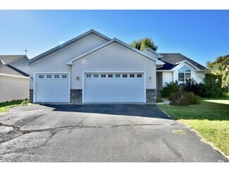 Building Photo - 1304 Stone Ridge Rd