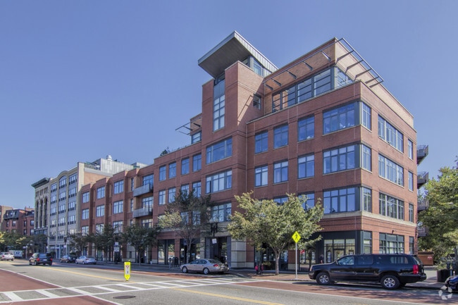 Primary Photo - Laconia Lofts
