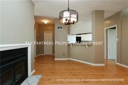 Foto del edificio - 4853 Horton St