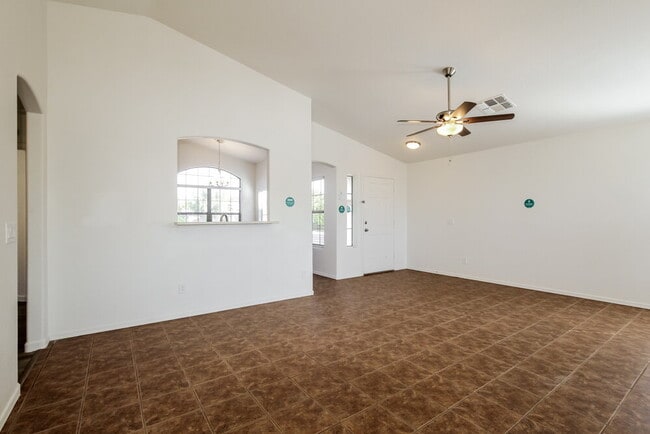 Building Photo - 13362 W Mauna Loa Ln
