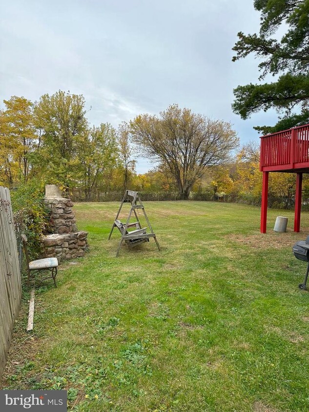 Primary Photo - 11601 Buchanan Trail E