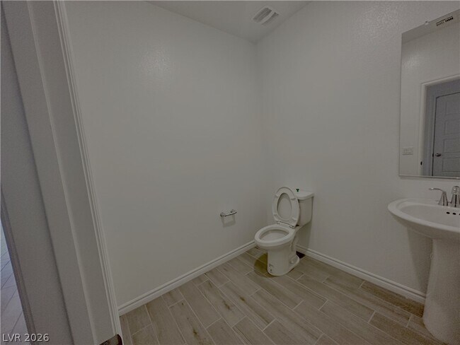 Foto del edificio - 333 Laurel Peak Dr
