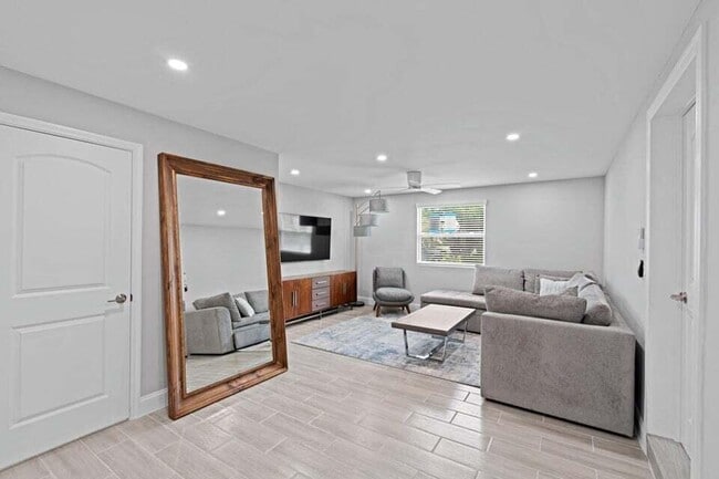 Foto del edificio - 2312 Spanish Trail