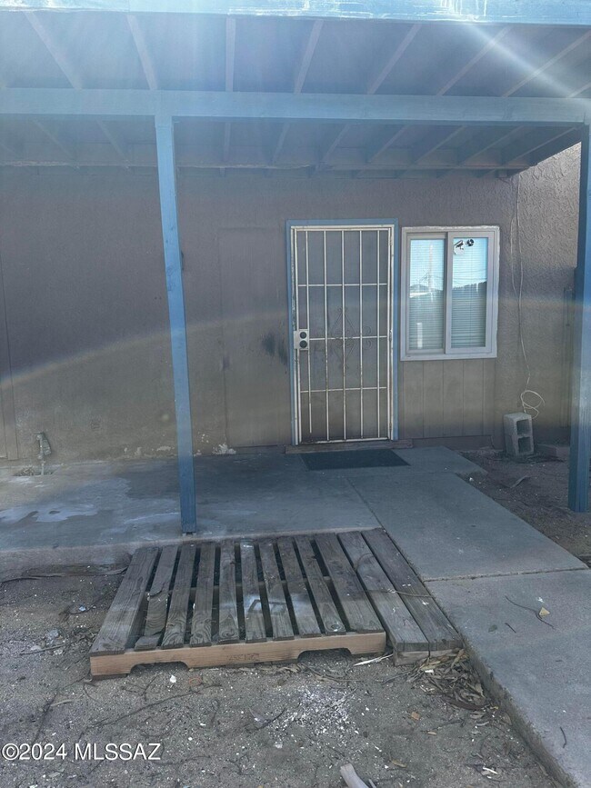 2419 N Geronimo Ave, Tucson, AZ 85705 Townhome Rentals in Tucson AZ