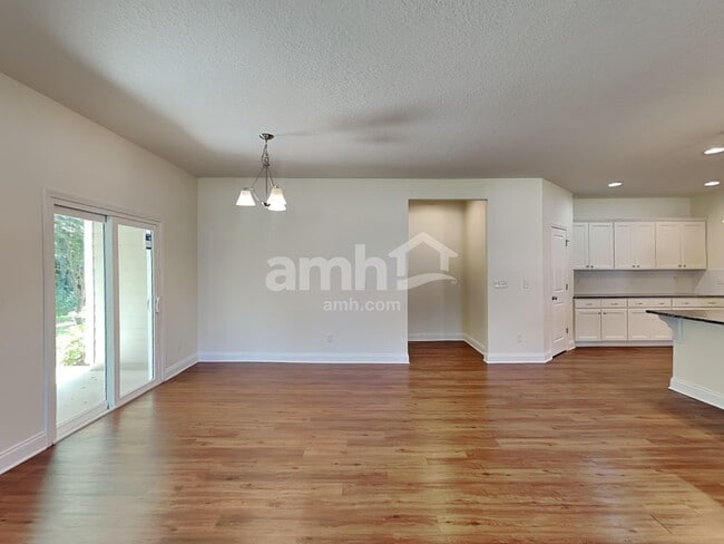 Foto del edificio - 1921 Moorings Cir