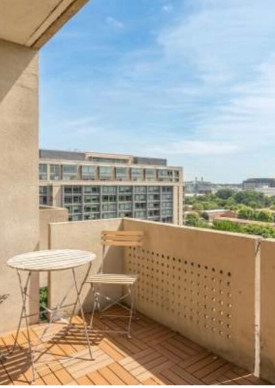 Foto del edificio - 300 M St SW