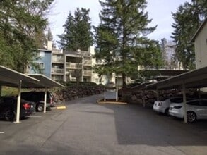 Building Photo - 9474 Redmond Woodinville Rd NE