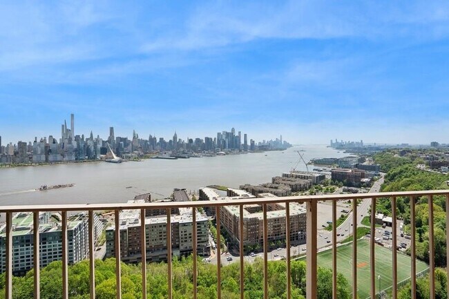 Foto del edificio - 6040 JFK Blvd E