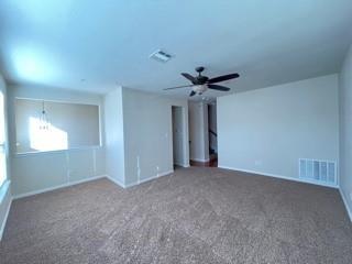Building Photo - 1425 Fox Run Dr