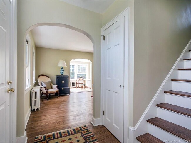 Foto del edificio - 33 Washington Ave