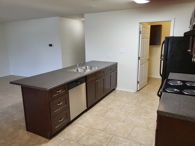 Foto del edificio - 1107 Hailey St