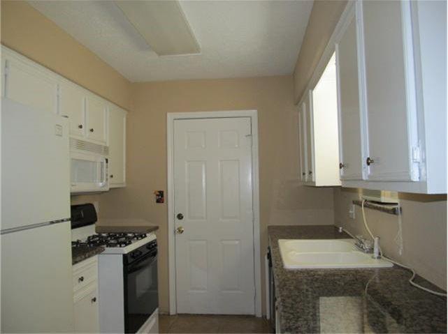 Building Photo - 4909 Fairvent St
