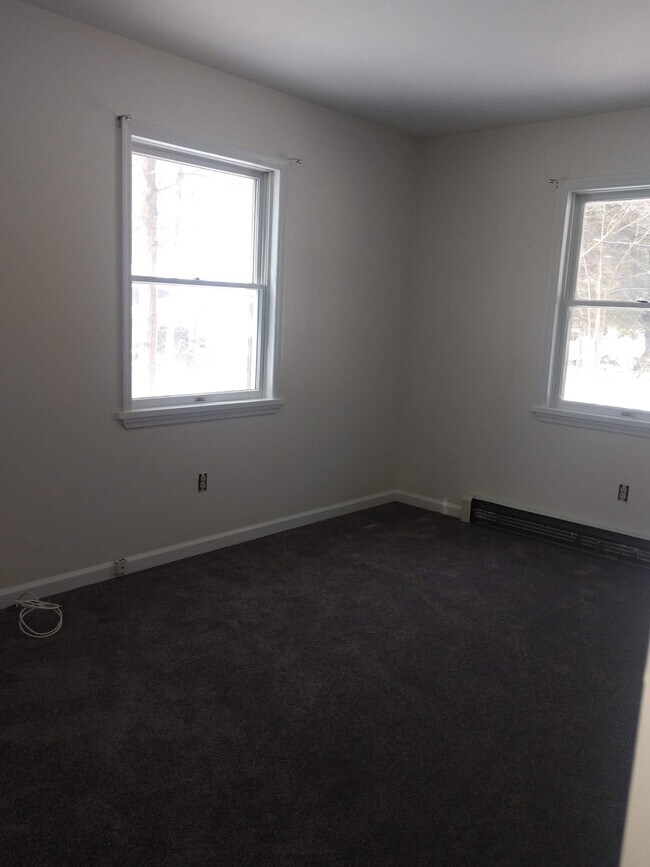 2nd Bdrm - 4 Langdon Ln