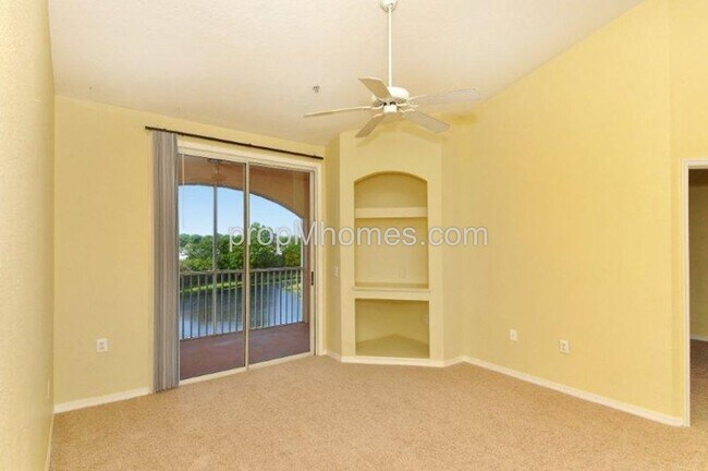 Building Photo - REDUCED Beautiful One Bedroom Condo / Bella V