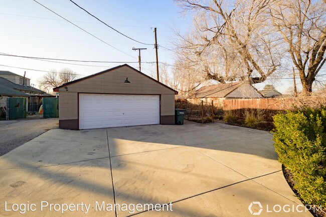 Building Photo - 4 br, 2 bath House - 1600 South 1100 East