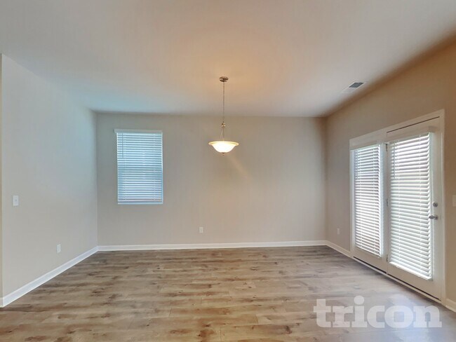 Foto del edificio - 6941 Sunny Parks Dr