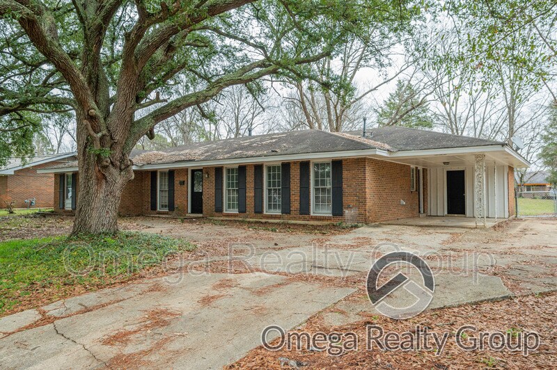 3317 Carter Hill Rd, Montgomery, AL 36111 House for Rent in