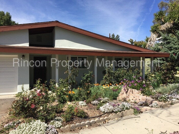 Primary Photo - 909 Sheffield Pl