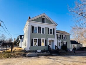 Building Photo - 45 Peirce St