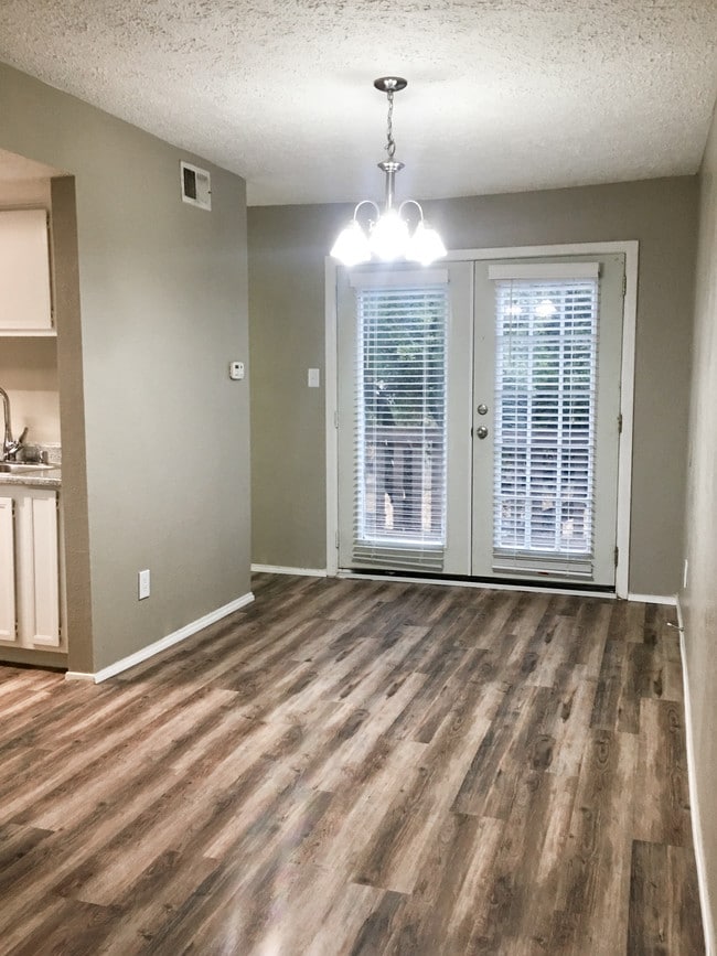 3D- 3BR, 3BA - The Boulders at Lakeridge