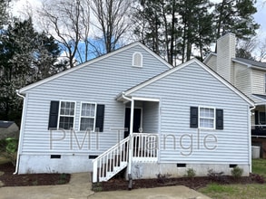 Building Photo - 2637 Sierra Dr