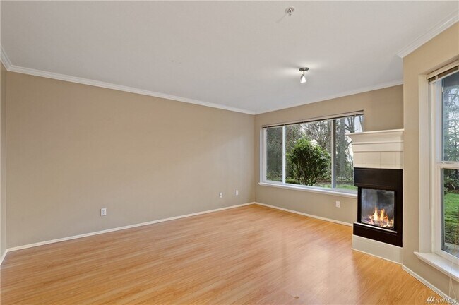 Building Photo - 5000 NW Village Park Dr