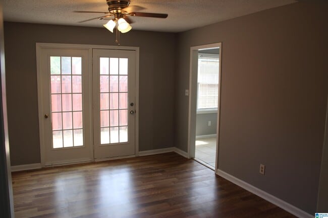 Building Photo - 13 Ashford Cir