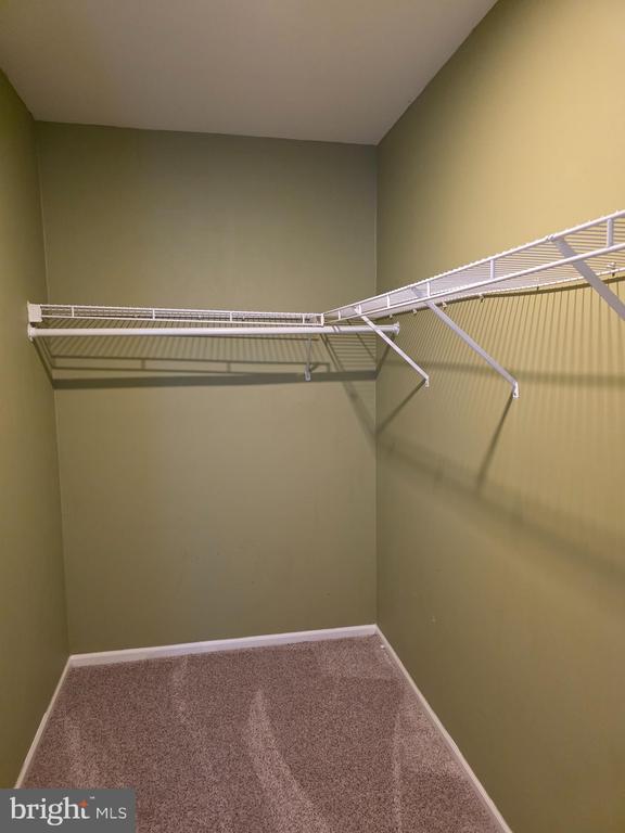 Building Photo - 529 Schooner Way