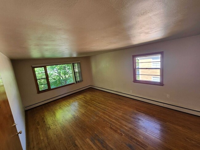 Building Photo - 4333 Britta Dr