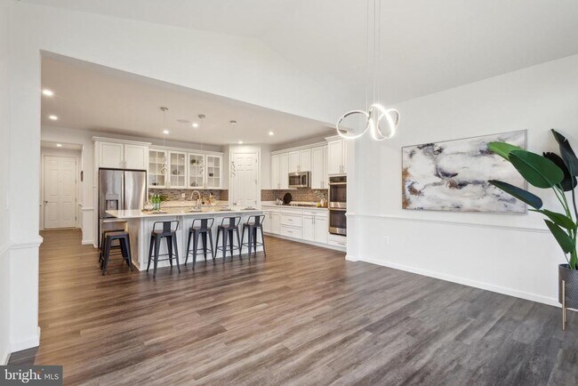Foto del edificio - 7810 Bexley Ln