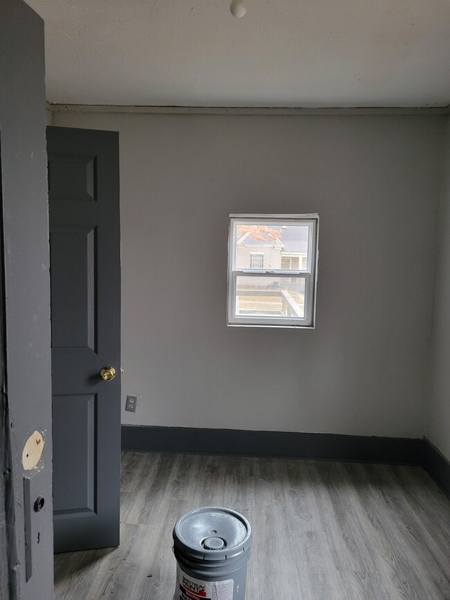 Dormitorio principal - 1371 E Blaine St