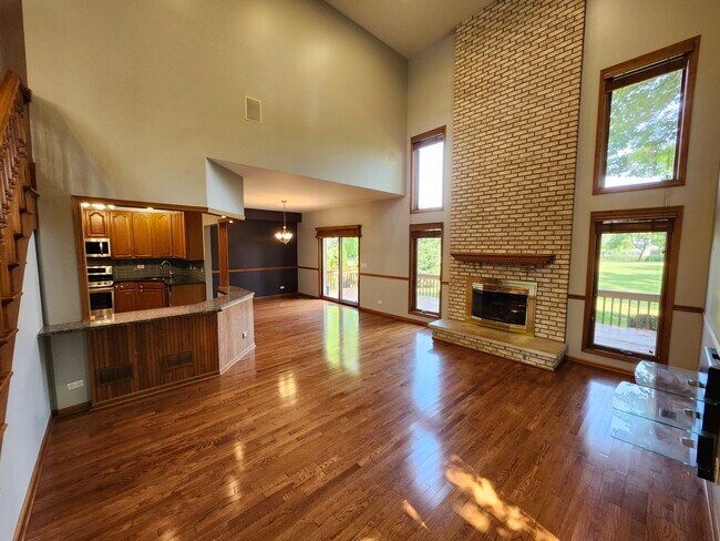 Building Photo - 5408 Stacy Ct