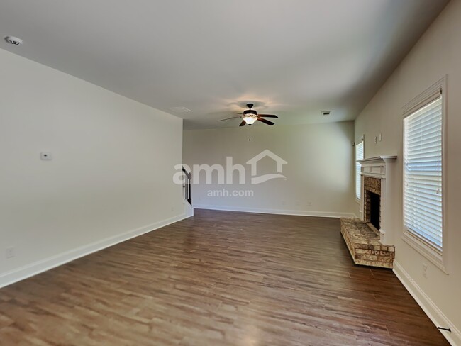 Foto del edificio - 1078 Hartwell Rd