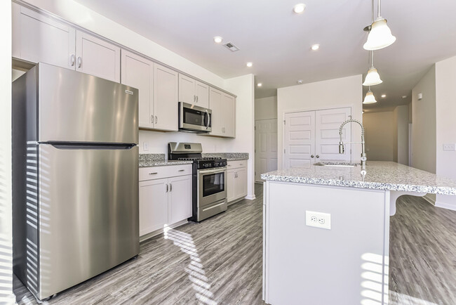 Building Photo - 106 Mill View Dr