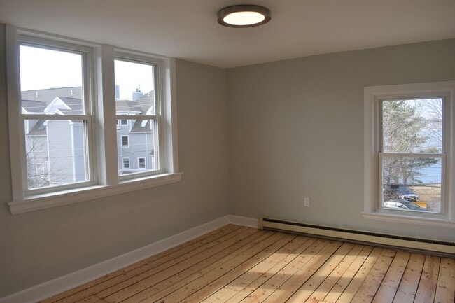 Photo - 204 High Street Apartment