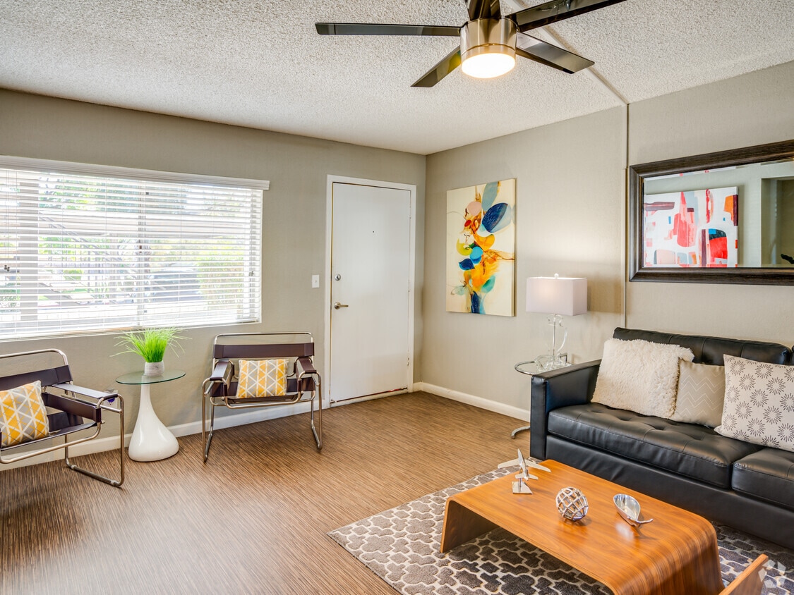 Seventeen805 - 17805 N 40th St Phoenix, AZ 85032 | Apartments.com