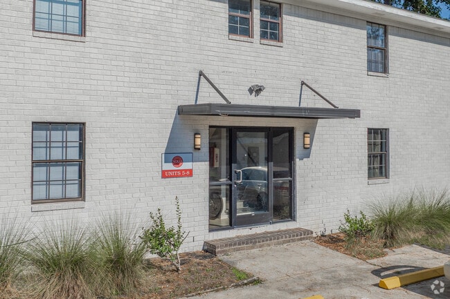 Building Photo - Nolia Apartment Homes