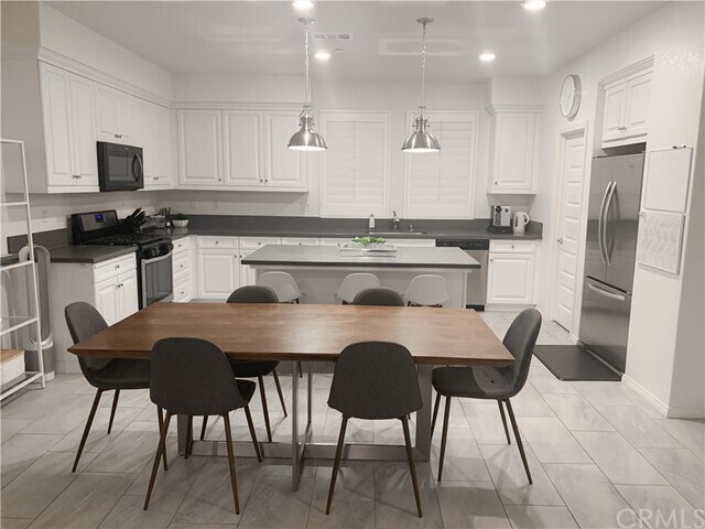 Foto del edificio - 16161 Sereno Ln