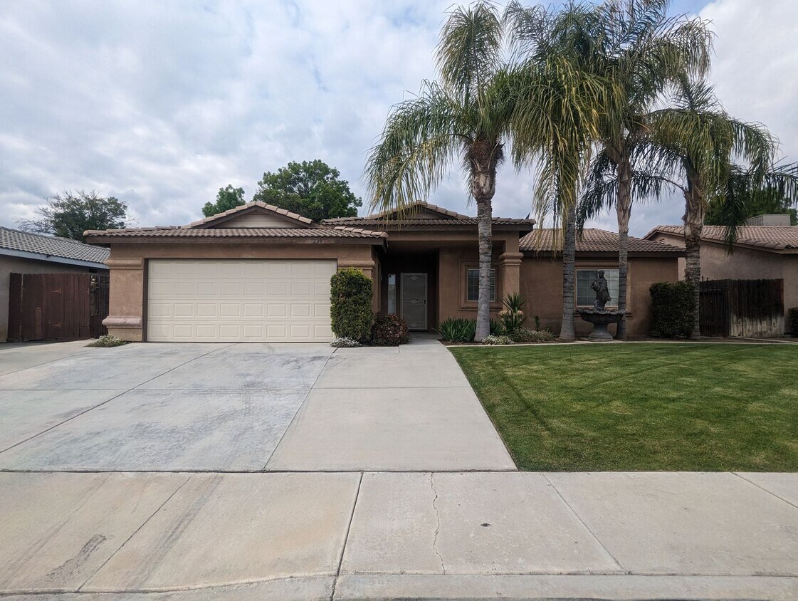 Primary Photo - 5220 San Martin Dr. - House
