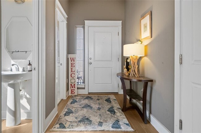 Building Photo - 13001 Hymeadow Dr