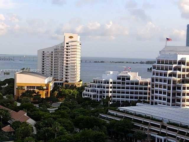 Foto del edificio - 888 Brickell Key Dr