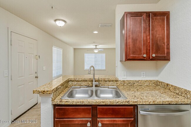 Building Photo - 3511 D'Avinci Way